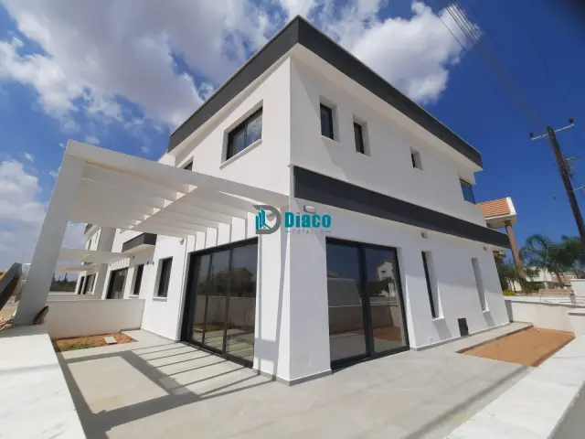 Key Ready Four Bedroom villa in Deryneia Area